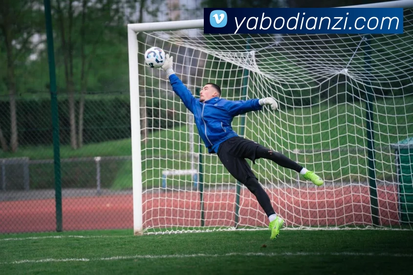 朗斯与索肖对决时间安排及赛事前瞻分析